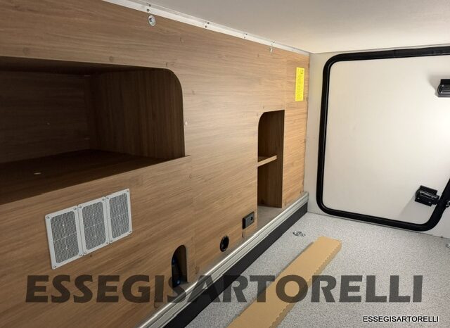 CHAUSSON NEW TITANIUM LINE 777 2027 AUTOMATICO 165 CV POWER LETTI GEMELLI GARAGE E BASCULANTE pieno