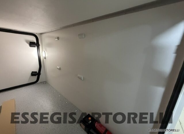 CHAUSSON NEW TITANIUM LINE 777 2027 AUTOMATICO 165 CV POWER LETTI GEMELLI GARAGE E BASCULANTE pieno