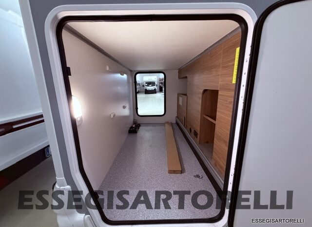 CHAUSSON NEW TITANIUM LINE 777 2027 AUTOMATICO 165 CV POWER LETTI GEMELLI GARAGE E BASCULANTE pieno