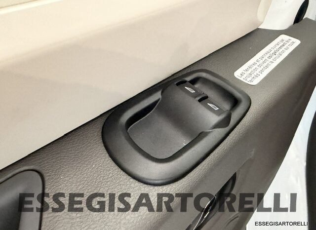 CHAUSSON NEW TITANIUM LINE 777 2027 AUTOMATICO 165 CV POWER LETTI GEMELLI GARAGE E BASCULANTE pieno
