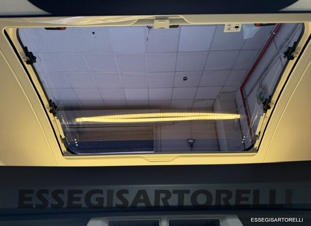 CHAUSSON NEW TITANIUM LINE 777 2027 AUTOMATICO 165 CV POWER LETTI GEMELLI GARAGE E BASCULANTE pieno