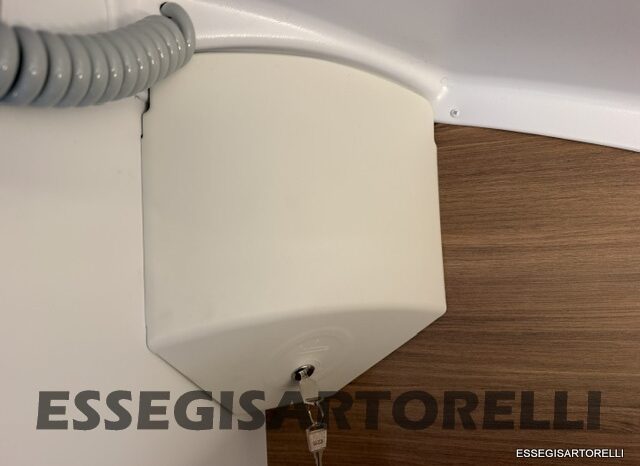 CHAUSSON NEW TITANIUM LINE 777 2027 AUTOMATICO 165 CV POWER LETTI GEMELLI GARAGE E BASCULANTE pieno