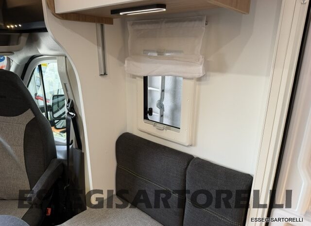 CHAUSSON NEW TITANIUM LINE 777 2027 AUTOMATICO 165 CV POWER LETTI GEMELLI GARAGE E BASCULANTE pieno