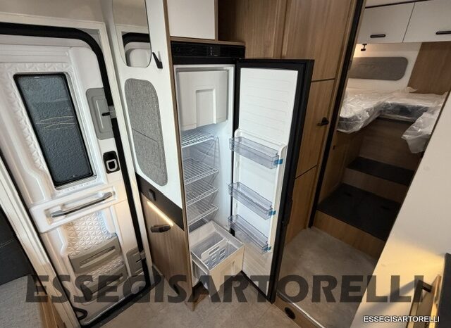 CHAUSSON NEW TITANIUM LINE 777 2027 AUTOMATICO 165 CV POWER LETTI GEMELLI GARAGE E BASCULANTE pieno