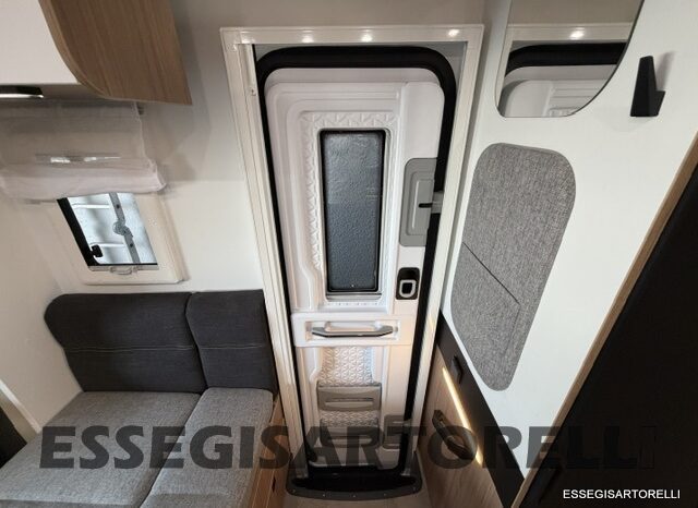 CHAUSSON NEW TITANIUM LINE 777 2027 AUTOMATICO 165 CV POWER LETTI GEMELLI GARAGE E BASCULANTE pieno