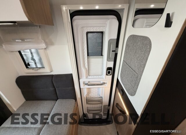 CHAUSSON NEW TITANIUM LINE 777 2027 AUTOMATICO 165 CV POWER LETTI GEMELLI GARAGE E BASCULANTE pieno