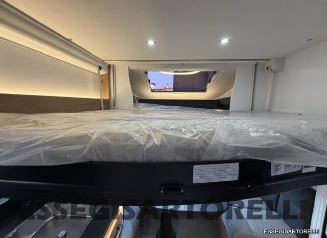 CHAUSSON NEW TITANIUM LINE 777 2027 AUTOMATICO 165 CV POWER LETTI GEMELLI GARAGE E BASCULANTE pieno