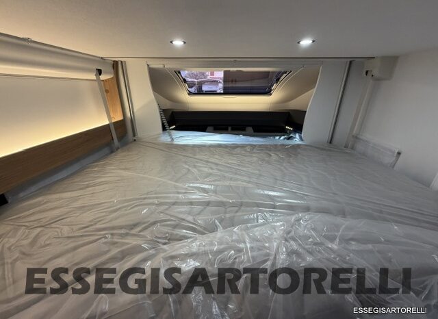 CHAUSSON NEW TITANIUM LINE 777 2027 AUTOMATICO 165 CV POWER LETTI GEMELLI GARAGE E BASCULANTE pieno