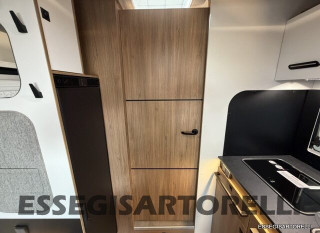 CHAUSSON NEW TITANIUM LINE 777 2027 AUTOMATICO 165 CV POWER LETTI GEMELLI GARAGE E BASCULANTE pieno