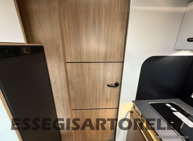 CHAUSSON NEW TITANIUM LINE 777 2027 AUTOMATICO 165 CV POWER LETTI GEMELLI GARAGE E BASCULANTE pieno