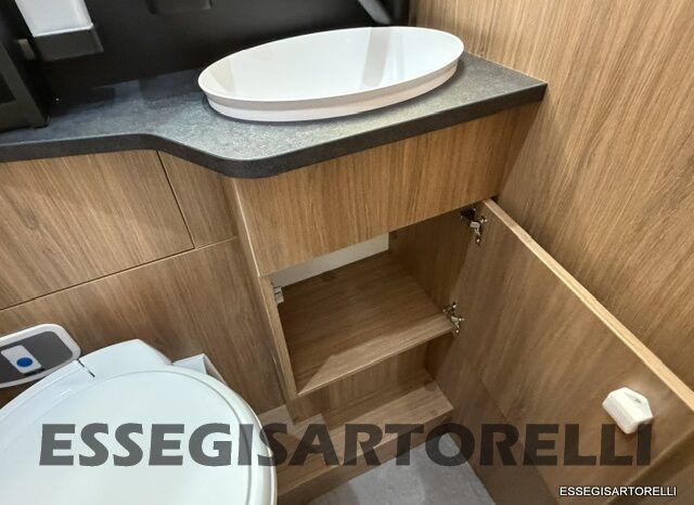 CHAUSSON NEW TITANIUM LINE 777 2027 AUTOMATICO 165 CV POWER LETTI GEMELLI GARAGE E BASCULANTE pieno