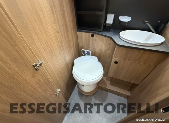 CHAUSSON NEW TITANIUM LINE 777 2027 AUTOMATICO 165 CV POWER LETTI GEMELLI GARAGE E BASCULANTE pieno