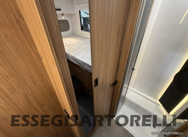 CHAUSSON NEW TITANIUM LINE 777 2027 AUTOMATICO 165 CV POWER LETTI GEMELLI GARAGE E BASCULANTE pieno