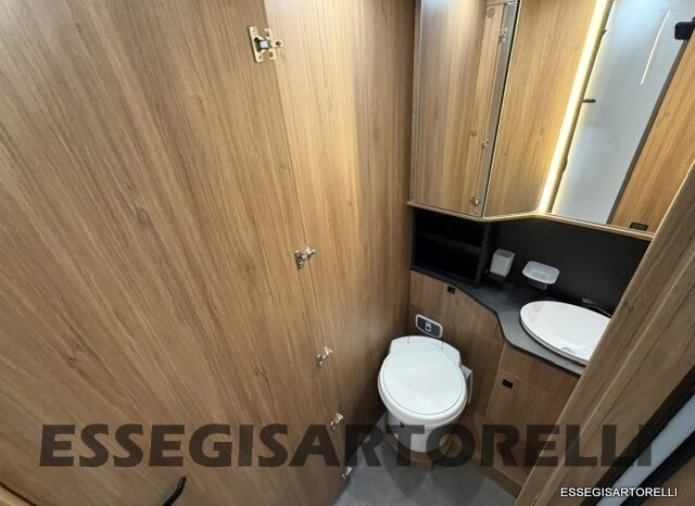 CHAUSSON NEW TITANIUM LINE 777 2027 AUTOMATICO 165 CV POWER LETTI GEMELLI GARAGE E BASCULANTE pieno