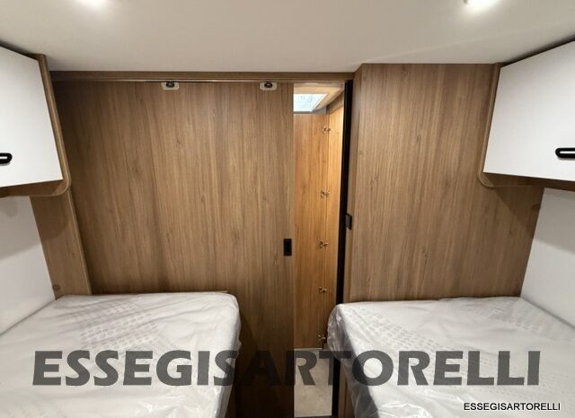 CHAUSSON NEW TITANIUM LINE 777 2027 AUTOMATICO 165 CV POWER LETTI GEMELLI GARAGE E BASCULANTE pieno
