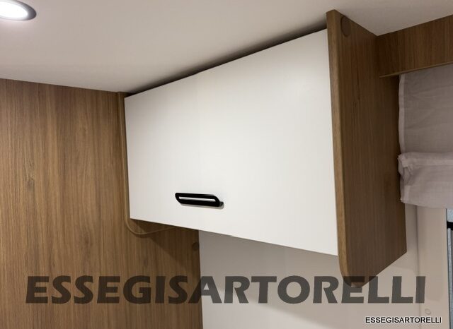CHAUSSON NEW TITANIUM LINE 777 2027 AUTOMATICO 165 CV POWER LETTI GEMELLI GARAGE E BASCULANTE pieno