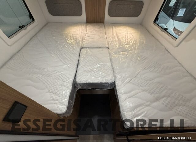 CHAUSSON NEW TITANIUM LINE 777 2027 AUTOMATICO 165 CV POWER LETTI GEMELLI GARAGE E BASCULANTE pieno