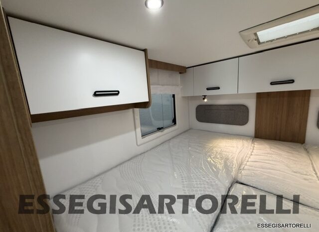 CHAUSSON NEW TITANIUM LINE 777 2027 AUTOMATICO 165 CV POWER LETTI GEMELLI GARAGE E BASCULANTE pieno