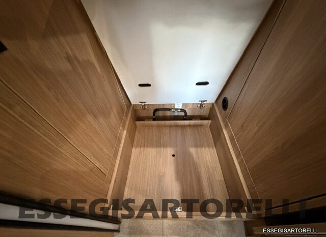 CHAUSSON NEW TITANIUM LINE 777 2027 AUTOMATICO 165 CV POWER LETTI GEMELLI GARAGE E BASCULANTE pieno