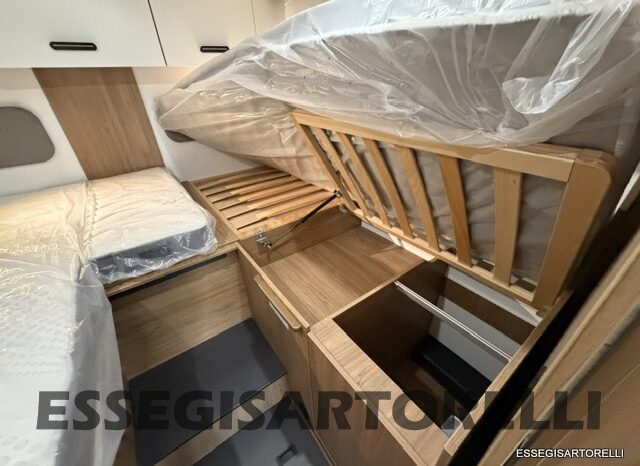 CHAUSSON NEW TITANIUM LINE 777 2027 AUTOMATICO 165 CV POWER LETTI GEMELLI GARAGE E BASCULANTE pieno