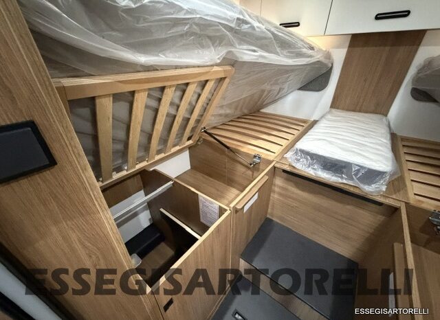 CHAUSSON NEW TITANIUM LINE 777 2027 AUTOMATICO 165 CV POWER LETTI GEMELLI GARAGE E BASCULANTE pieno