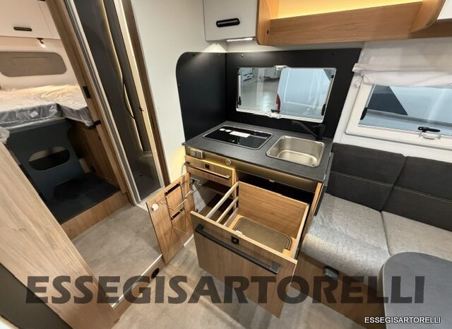 CHAUSSON NEW TITANIUM LINE 777 2027 AUTOMATICO 165 CV POWER LETTI GEMELLI GARAGE E BASCULANTE pieno