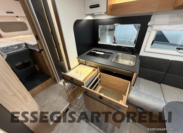 CHAUSSON NEW TITANIUM LINE 777 2027 AUTOMATICO 165 CV POWER LETTI GEMELLI GARAGE E BASCULANTE pieno
