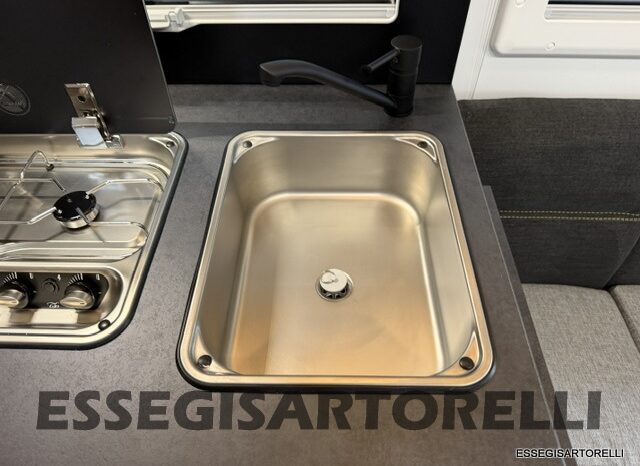 CHAUSSON NEW TITANIUM LINE 777 2027 AUTOMATICO 165 CV POWER LETTI GEMELLI GARAGE E BASCULANTE pieno