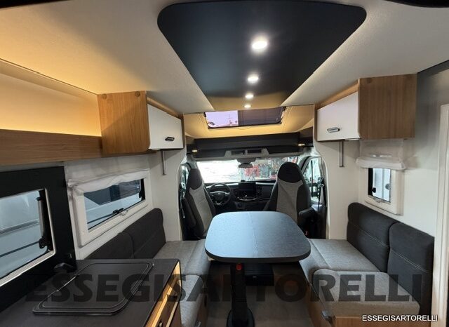 CHAUSSON NEW TITANIUM LINE 777 2027 AUTOMATICO 165 CV POWER LETTI GEMELLI GARAGE E BASCULANTE pieno