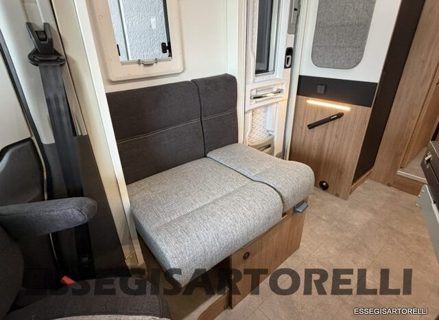 CHAUSSON NEW TITANIUM LINE 777 2027 AUTOMATICO 165 CV POWER LETTI GEMELLI GARAGE E BASCULANTE pieno