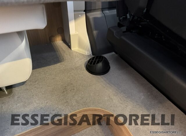 CHAUSSON NEW TITANIUM LINE 777 2027 AUTOMATICO 165 CV POWER LETTI GEMELLI GARAGE E BASCULANTE pieno