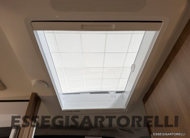 CHAUSSON NEW TITANIUM LINE 777 2027 AUTOMATICO 165 CV POWER LETTI GEMELLI GARAGE E BASCULANTE pieno