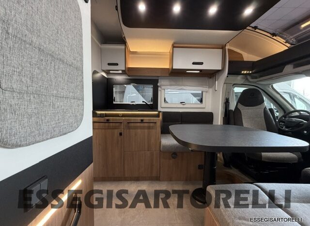 CHAUSSON NEW TITANIUM LINE 777 2027 AUTOMATICO 165 CV POWER LETTI GEMELLI GARAGE E BASCULANTE pieno