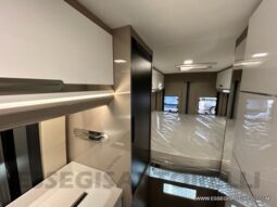 OCCASIONE : CHAUSSON PREMIUM V 690 160 CV AUTOMATICO 2023 FULL km 9.618 DOPPIO CLIMA pieno