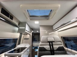 OCCASIONE : CHAUSSON PREMIUM V 690 160 CV AUTOMATICO 2023 FULL km 9.618 DOPPIO CLIMA pieno