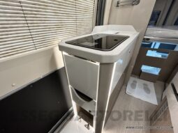 OCCASIONE : CHAUSSON PREMIUM V 690 160 CV AUTOMATICO 2023 FULL km 9.618 DOPPIO CLIMA pieno
