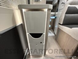 OCCASIONE : CHAUSSON PREMIUM V 690 160 CV AUTOMATICO 2023 FULL km 9.618 DOPPIO CLIMA pieno