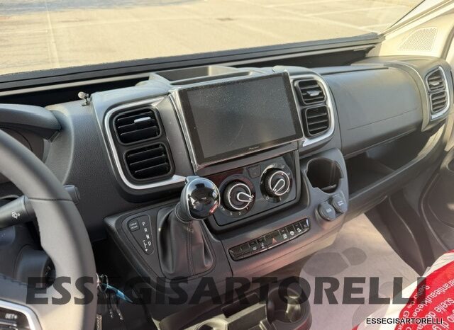 CHAUSSON NEW FIAT SPORTLINE V 594 2027 VAN 599 CM AUTOMATICO pieno