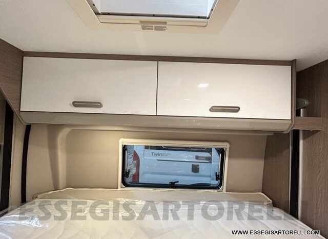 OCCASIONE : CHAUSSON PREMIUM V 690 160 CV AUTOMATICO 2023 FULL km 9.618 DOPPIO CLIMA pieno