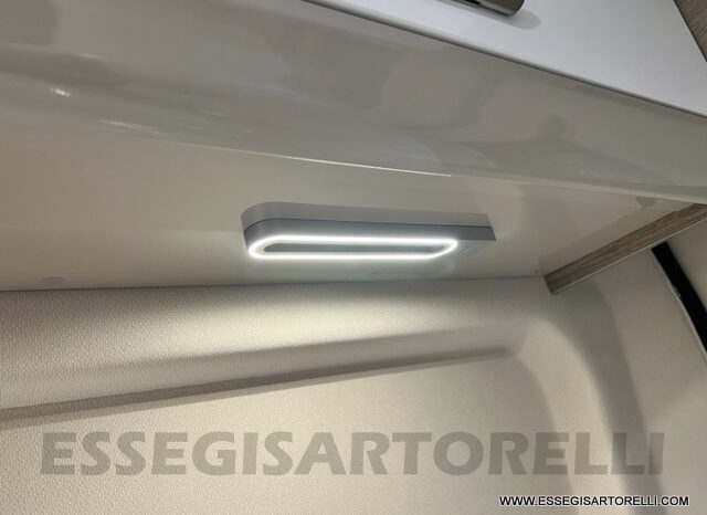 OCCASIONE : CHAUSSON PREMIUM V 690 160 CV AUTOMATICO 2023 FULL km 9.618 DOPPIO CLIMA pieno