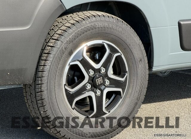 CHAUSSON NEW FIAT SPORTLINE V 594 2027 VAN 599 CM AUTOMATICO pieno