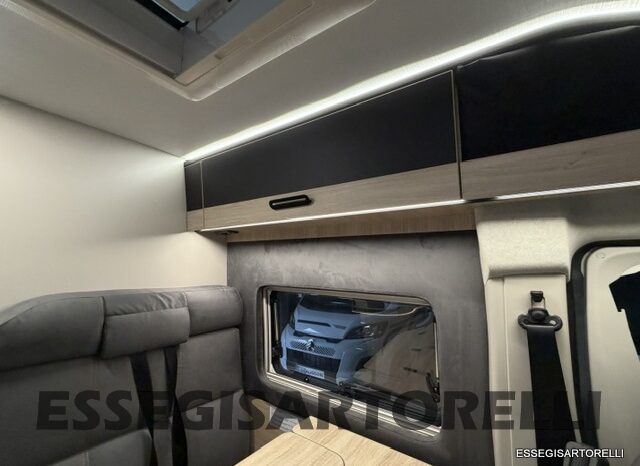CHAUSSON NEW FIAT SPORTLINE V 594 2027 VAN 599 CM AUTOMATICO pieno