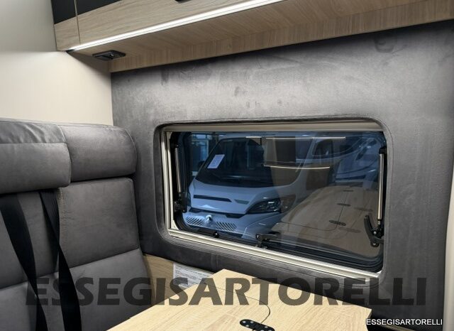 CHAUSSON NEW FIAT SPORTLINE V 594 2027 VAN 599 CM AUTOMATICO pieno