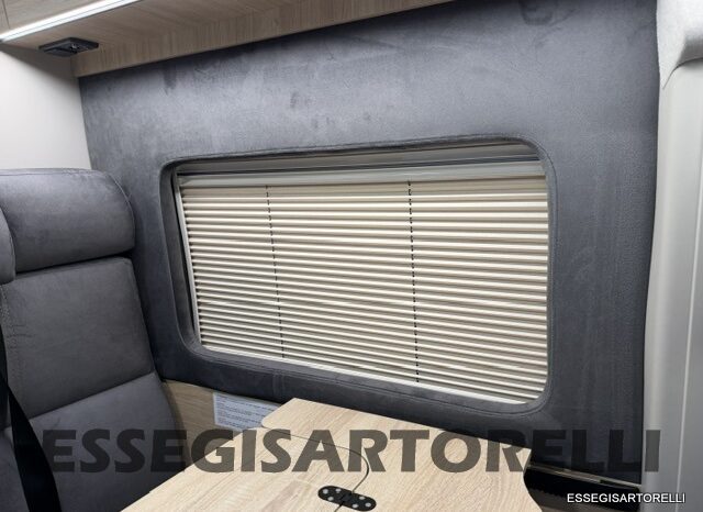 CHAUSSON NEW FIAT SPORTLINE V 594 2027 VAN 599 CM AUTOMATICO pieno