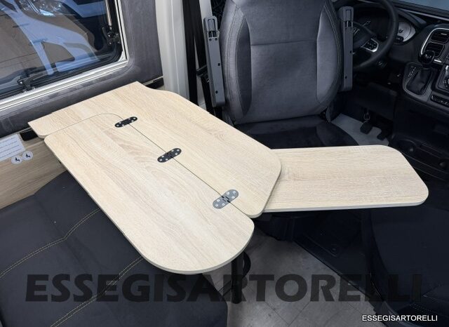 CHAUSSON NEW FIAT SPORTLINE V 594 2027 VAN 599 CM AUTOMATICO pieno