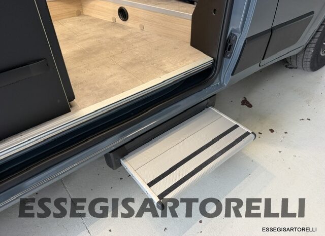 CHAUSSON NEW FIAT SPORTLINE V 594 2027 VAN 599 CM AUTOMATICO pieno