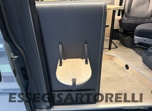 CHAUSSON NEW FIAT SPORTLINE V 594 2027 VAN 599 CM AUTOMATICO pieno
