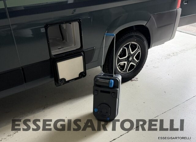 CHAUSSON NEW FIAT SPORTLINE V 594 2027 VAN 599 CM AUTOMATICO pieno