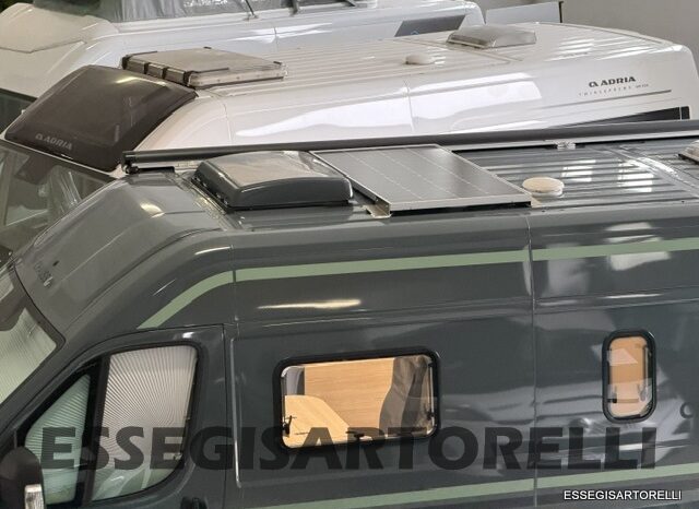 CHAUSSON NEW FIAT SPORTLINE V 594 2027 VAN 599 CM AUTOMATICO pieno