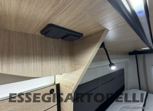 CHAUSSON NEW FIAT SPORTLINE V 594 2027 VAN 599 CM AUTOMATICO pieno
